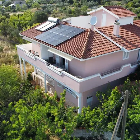 Tri Srca Vinišće