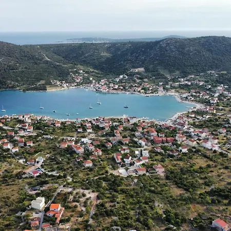 Διαμέρισμα Tri Srca